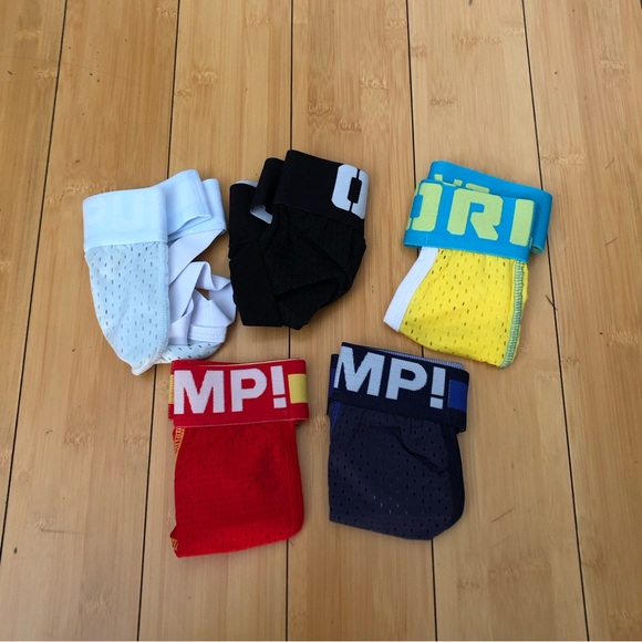 (32-34) BUNDLE 5 MIX JOCKSTRAPS - Picture 2 of 5